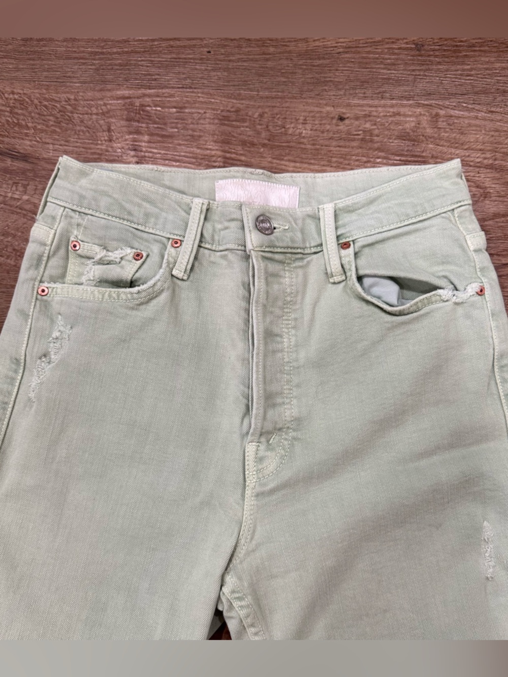 MOTHER Tomcat Distressed Jeans Chew Mint Green Crop High-Rise Distressed Jeans - Picture 3 of 7